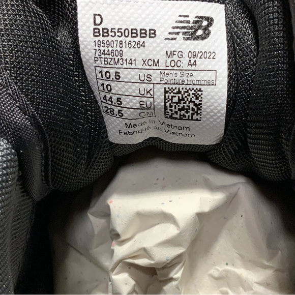 New Balance 550 Triple Black BB550BBB Sizes 10.5 Available Brand New - Picture 11 of 11